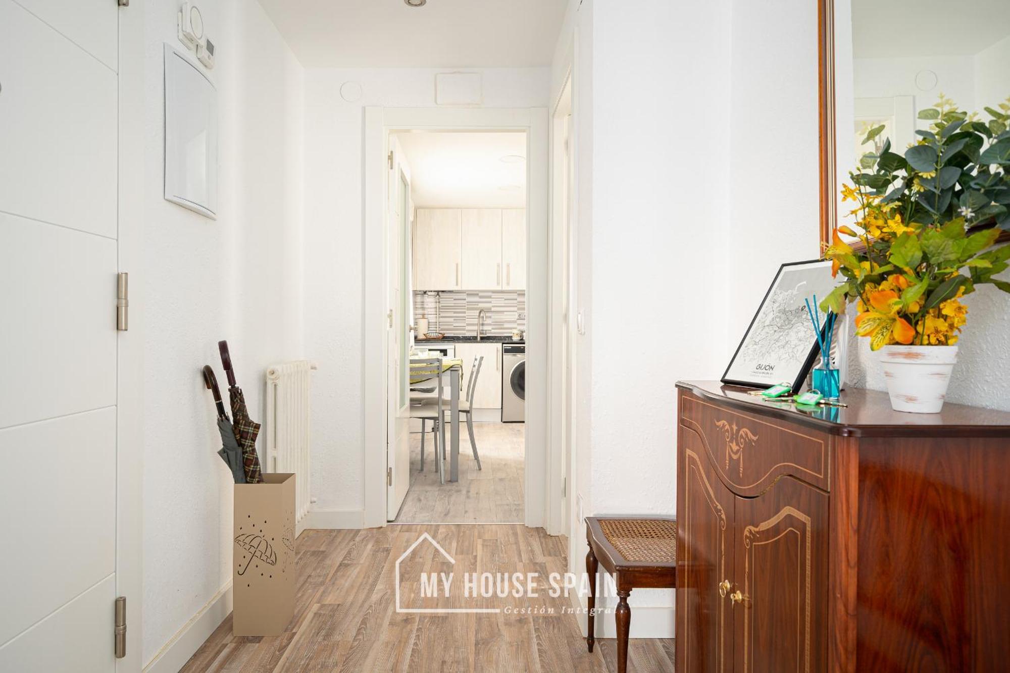 Myhousespain - Piso 3 Habitaciones Cerca Playa San Lorenzo ヒホン エクステリア 写真