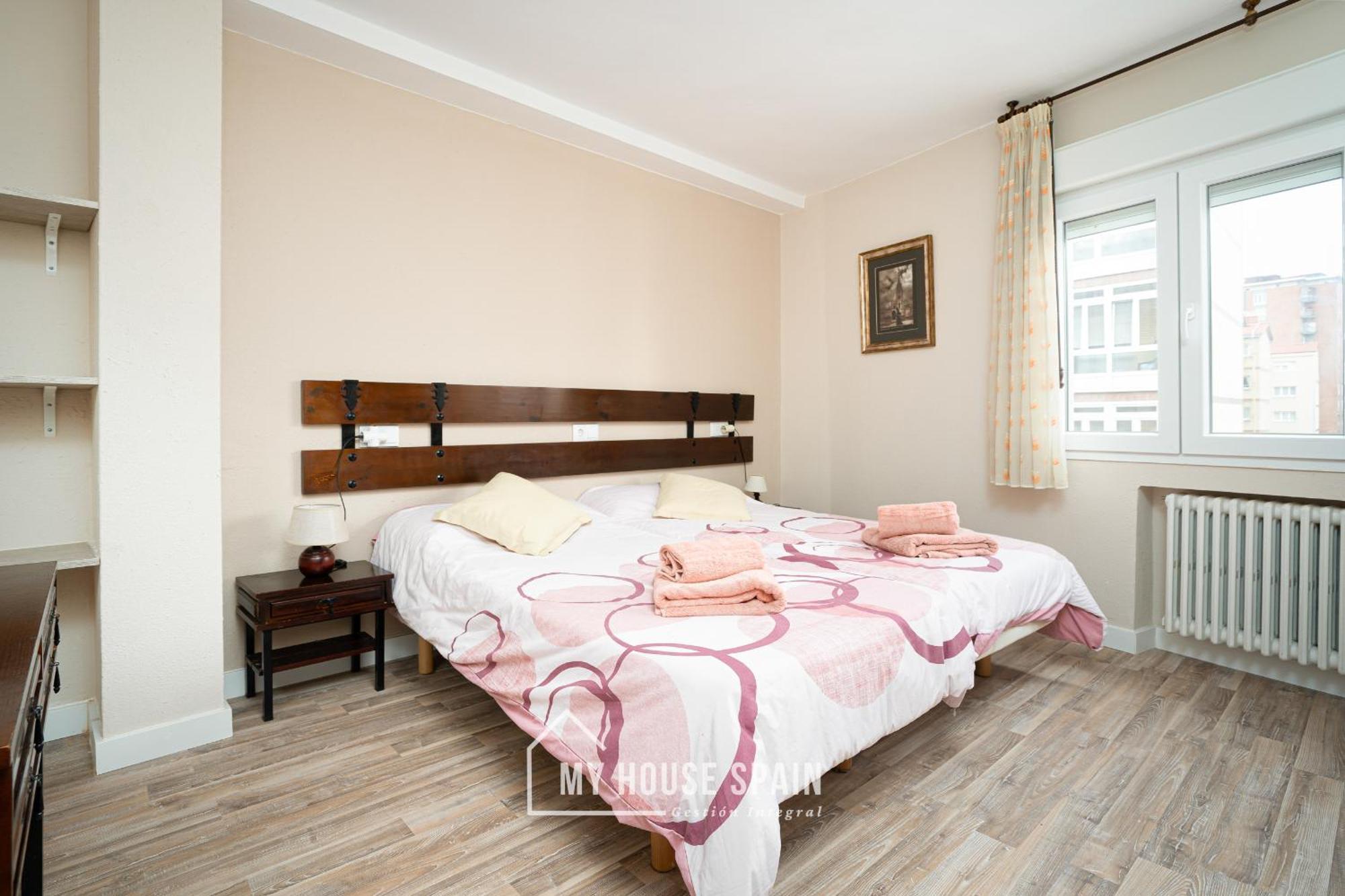 Myhousespain - Piso 3 Habitaciones Cerca Playa San Lorenzo ヒホン エクステリア 写真