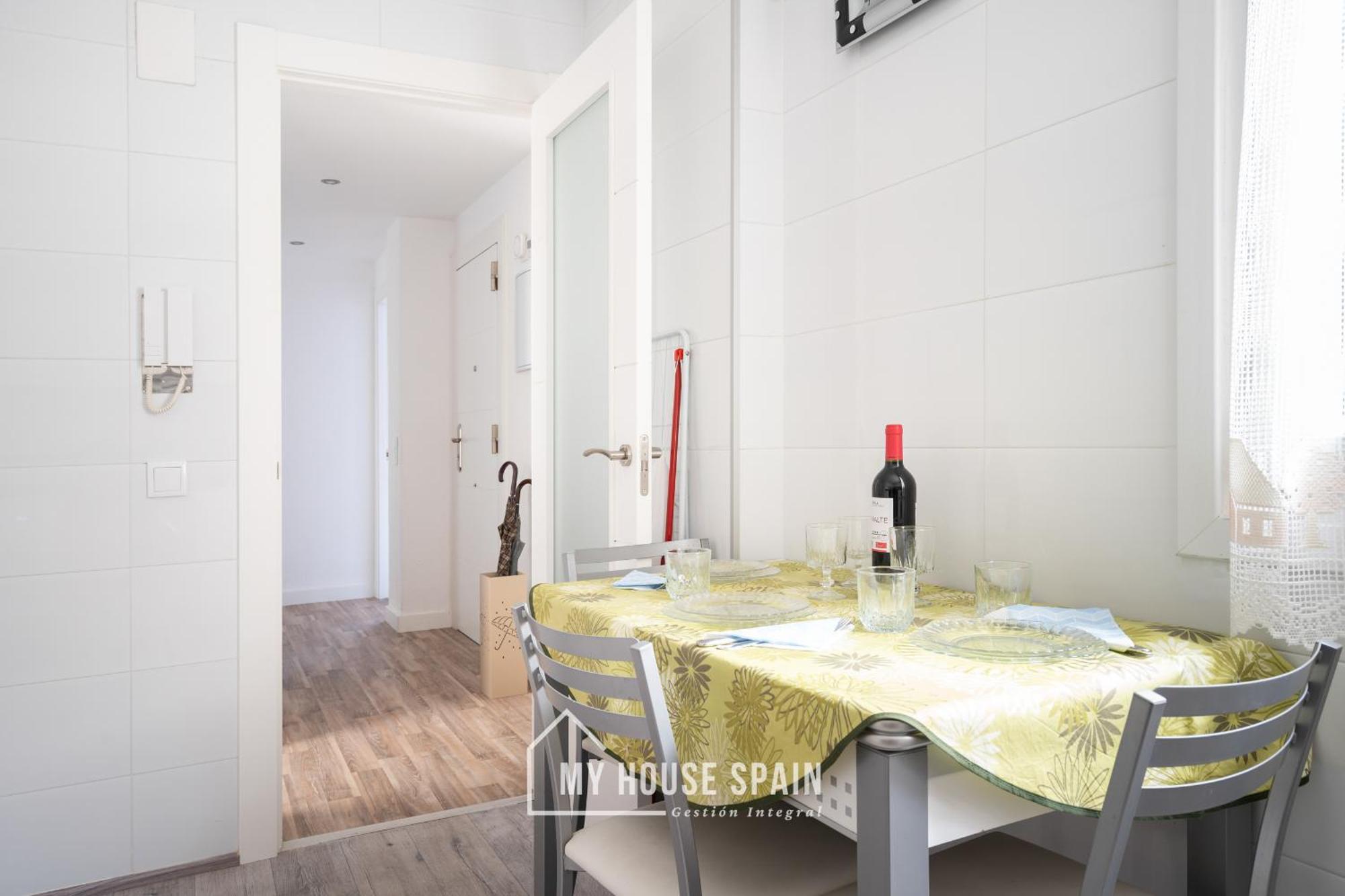 Myhousespain - Piso 3 Habitaciones Cerca Playa San Lorenzo ヒホン エクステリア 写真